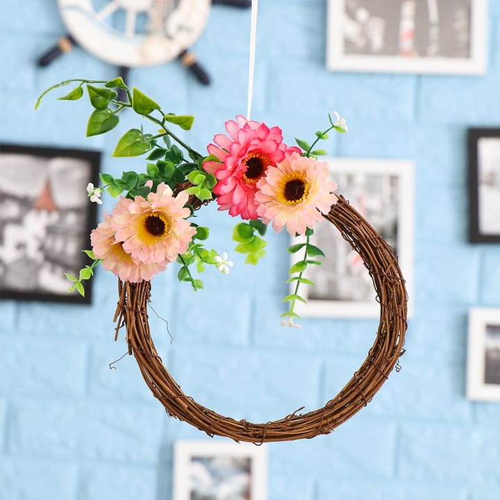 The Rattan Vine Wreath Ring