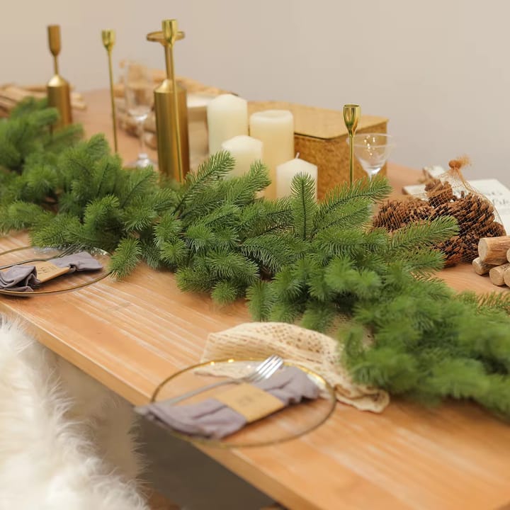 The Cedar Line Garland