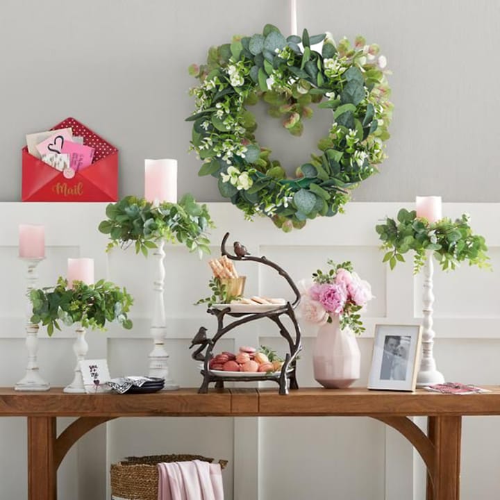The Eucalyptus Snow Wreath