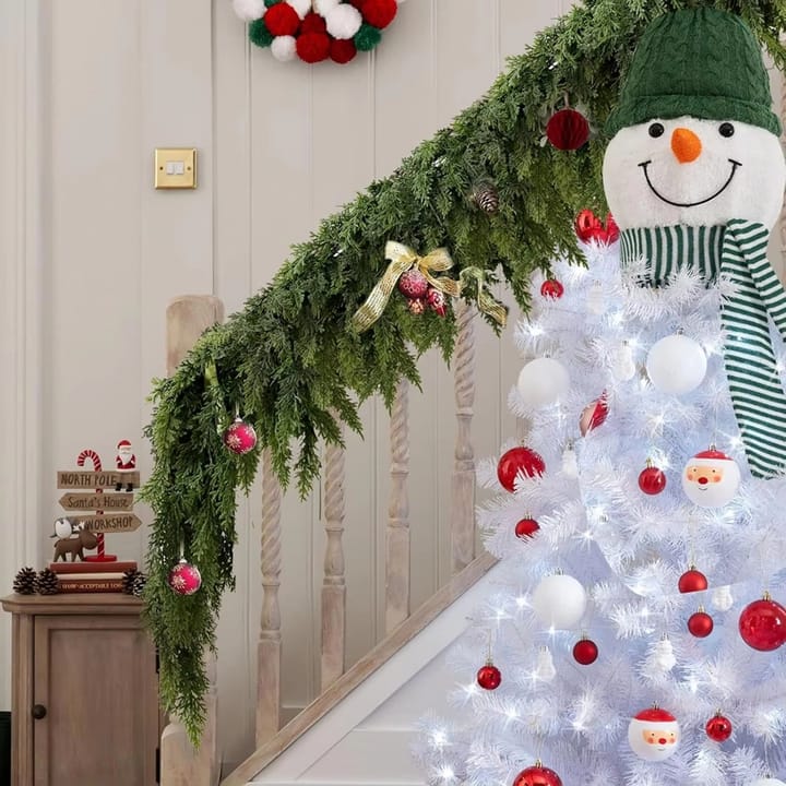 The Cypress Garland