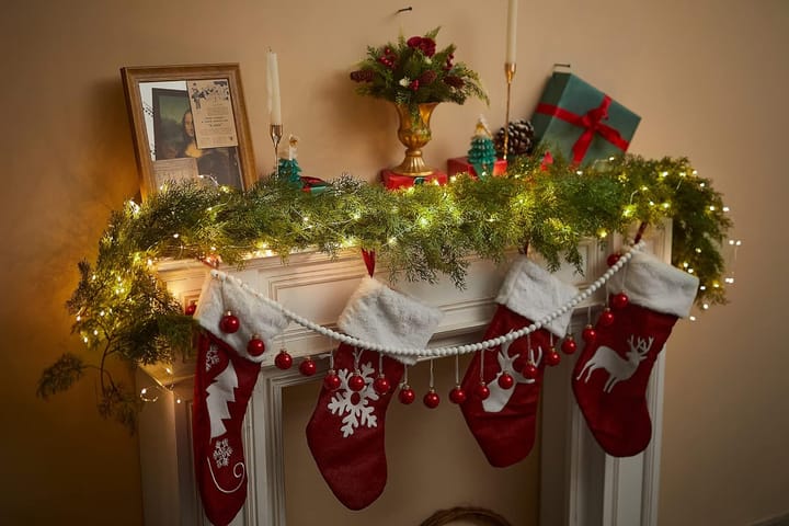 The Cedar Line Garland