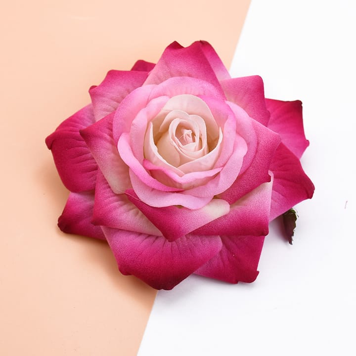 The Velvet Rose Head, Cream