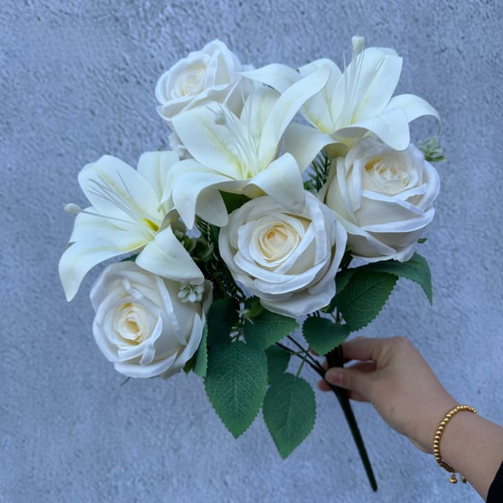 The Spring Color Bouquet, White