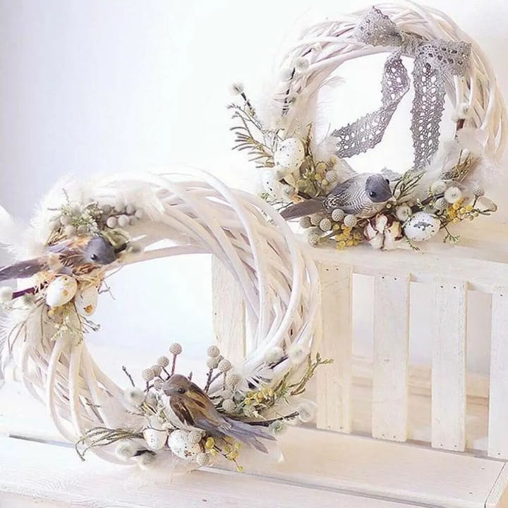 The Blank Wicker Wreath Base