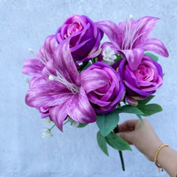 The Spring Color Bouquet, Dark purple