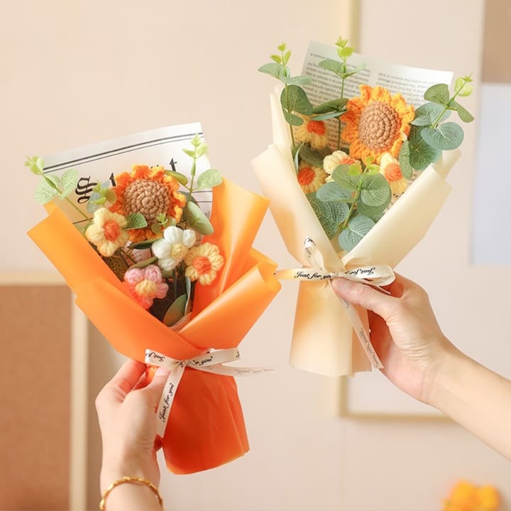 The Crochet Daisy and Sunflower Bouquet