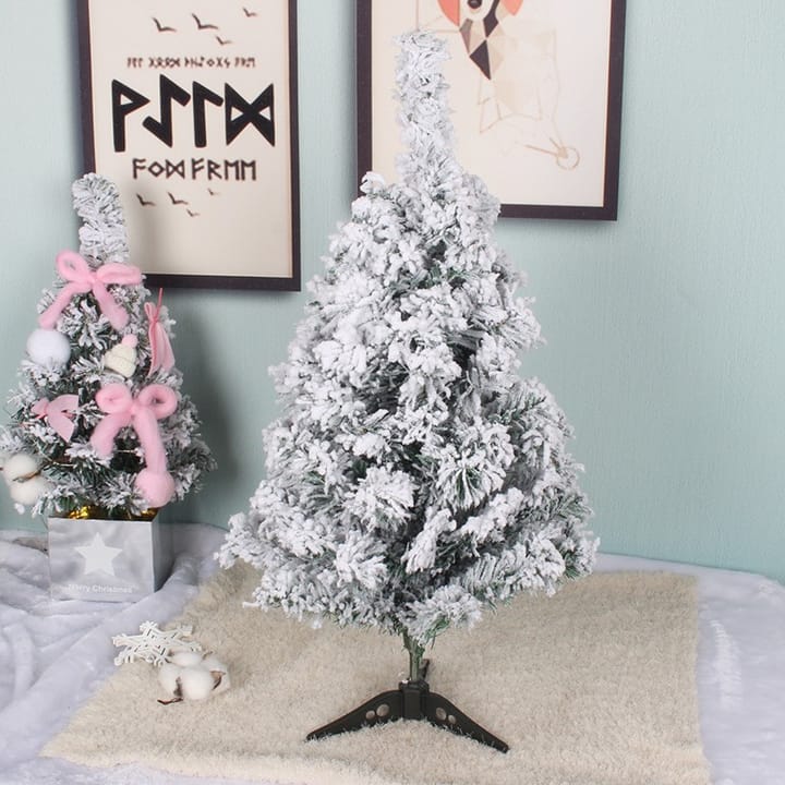 The Mini Tiered Christmas Tree, White snow